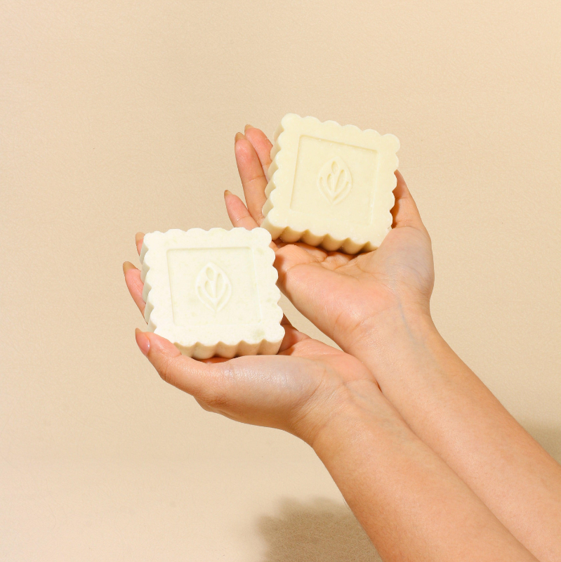 Best moisturizing body soap for dry skin, Cedarwood-infused soap for relaxation, Eco-friendly natural body bar, Hydrating soap with essential oils, Gentle body cleanser for sensitive skin