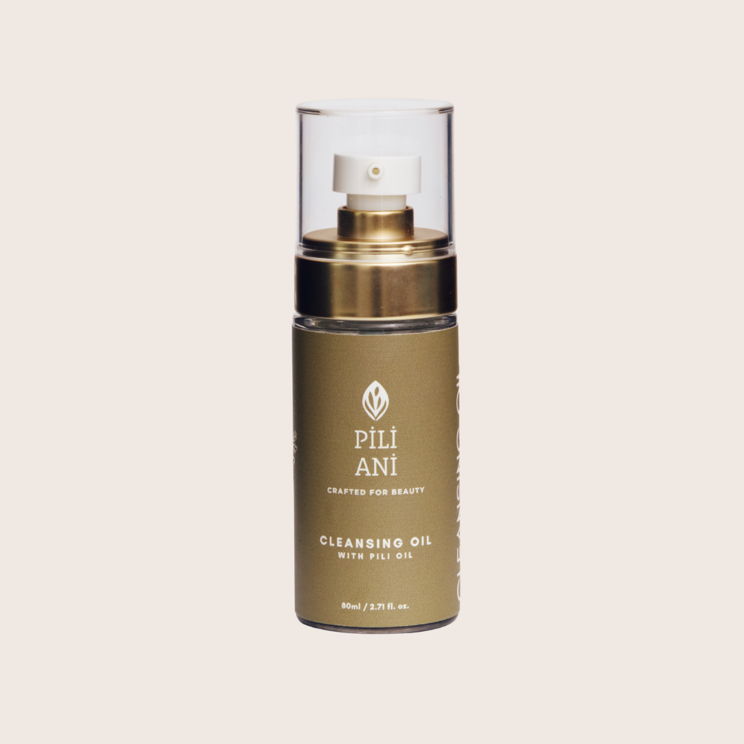 Cleansing Oil | Pili Ani
Pili Ani Cleansing Oil 80ml with Pili Oil and Vitamin E to remove makeup, nourish, and protect skin.