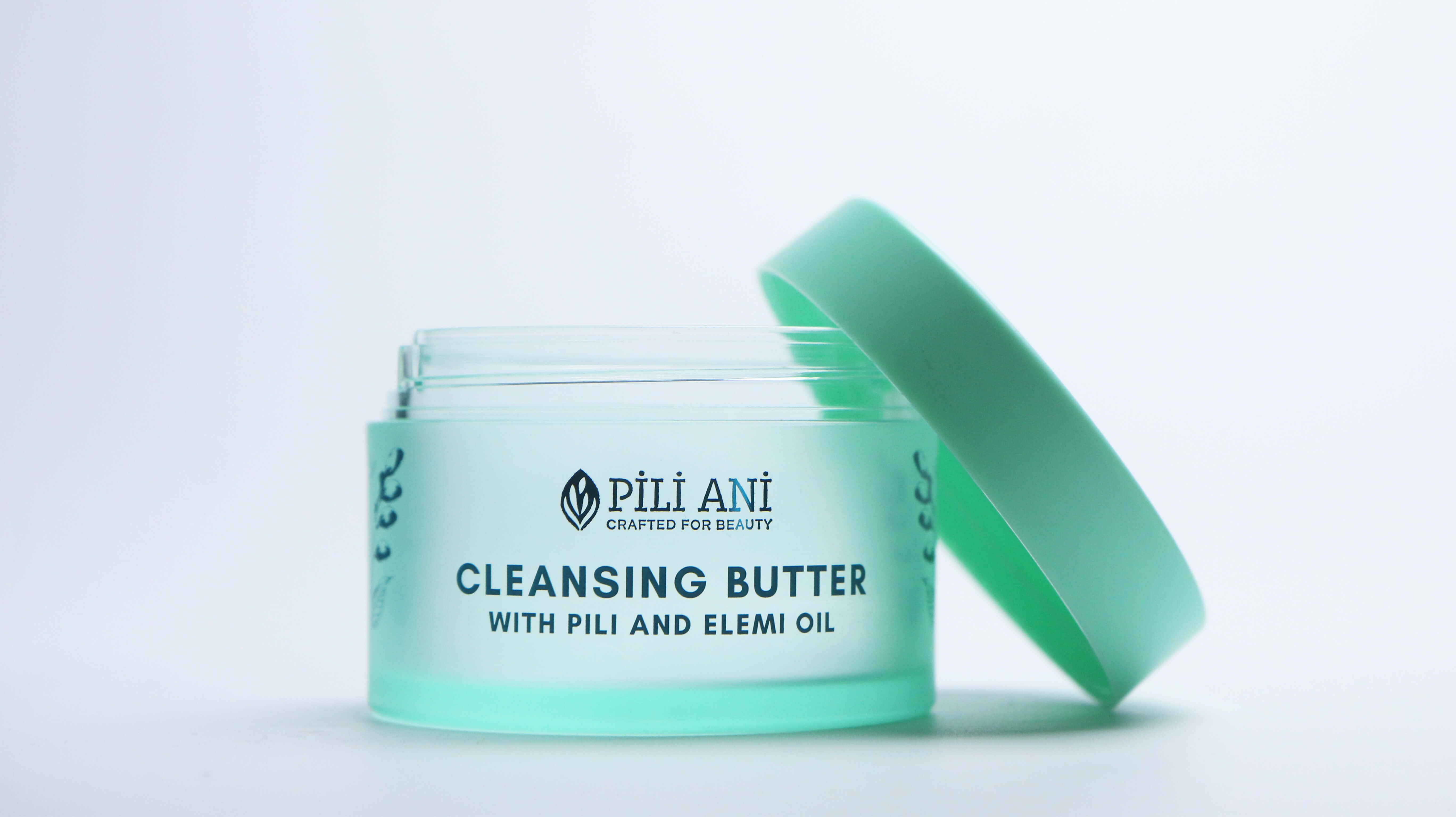 Cleansing_Butter_Cleansing_Oil_Refillable_Balm_Pili_Butter_Coconut_Oil_Makeup_Remover_Deep_Nourishing_Sustainable_Beauty_Eco-Friendly_pilianiph_Pili_Ani_main005.jpg