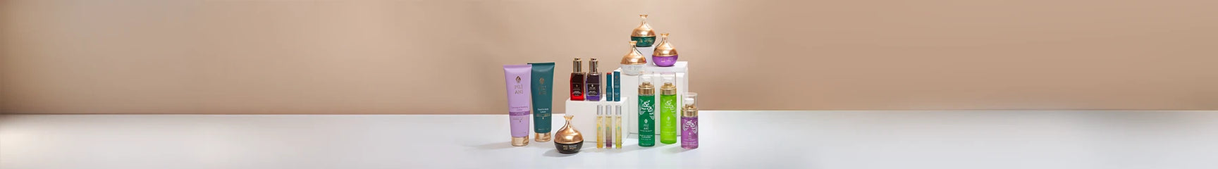 Skincare-collection_1_9973ca28-be03-4630-bcb2-12c7d69b79ca.jpg